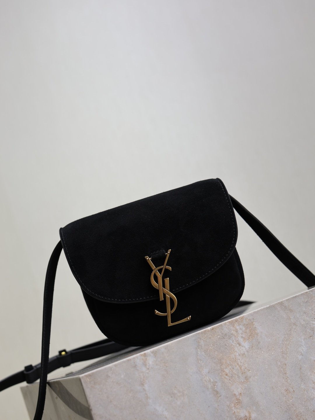 cmp_i1754642519827_1013_0_1