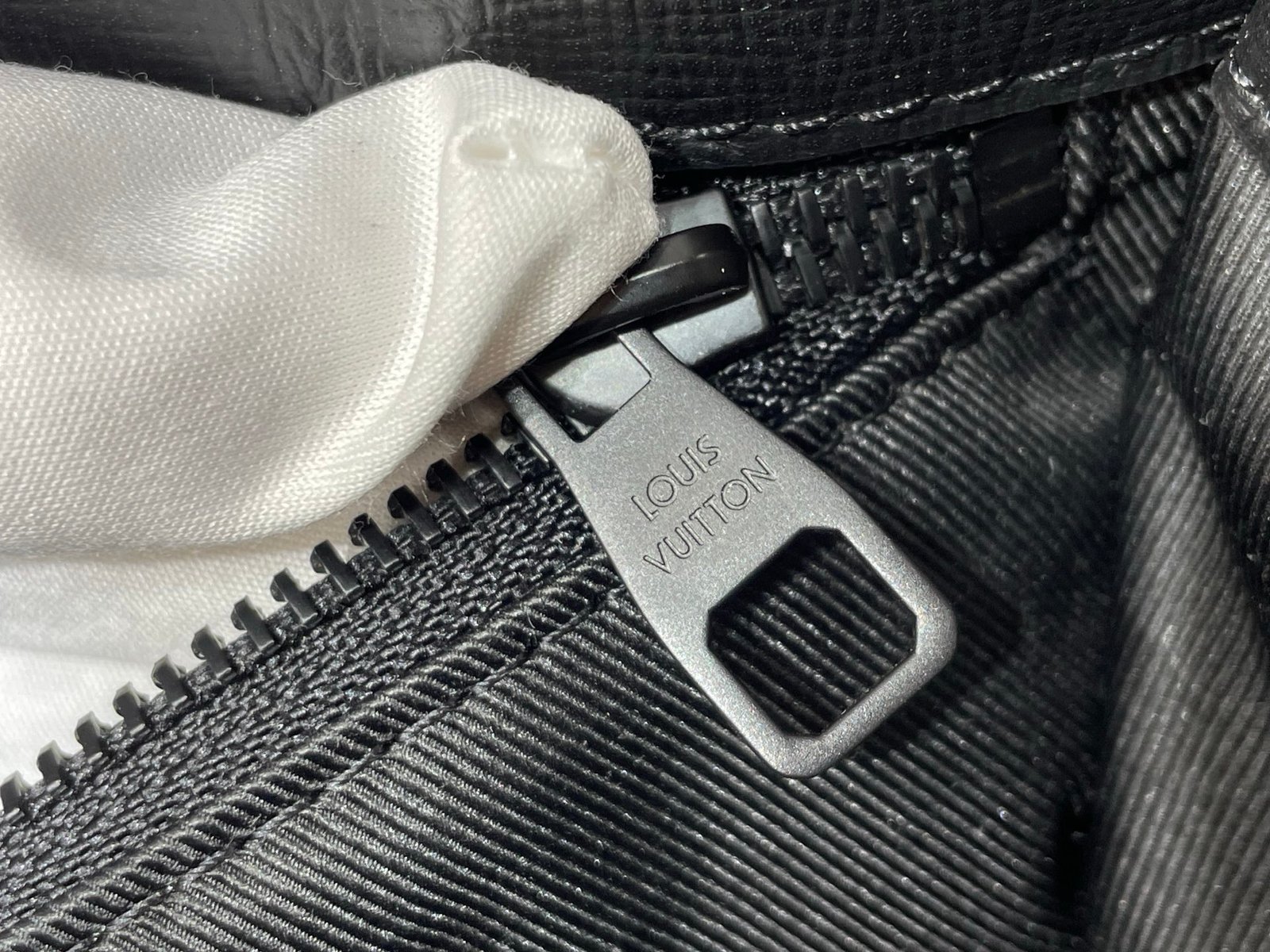 i1760971982837_3448_0_9