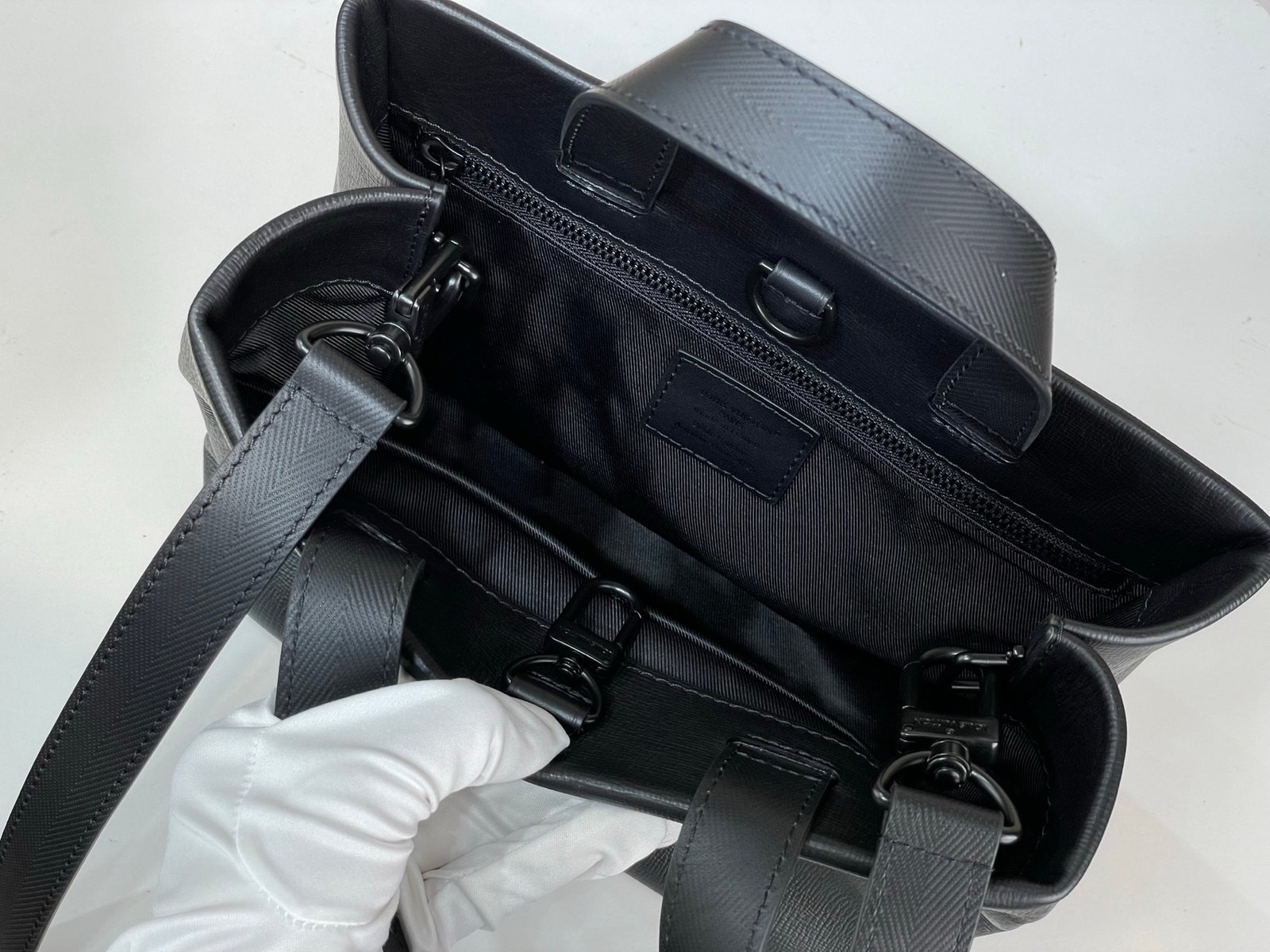 i1760971985346_5592_0_7