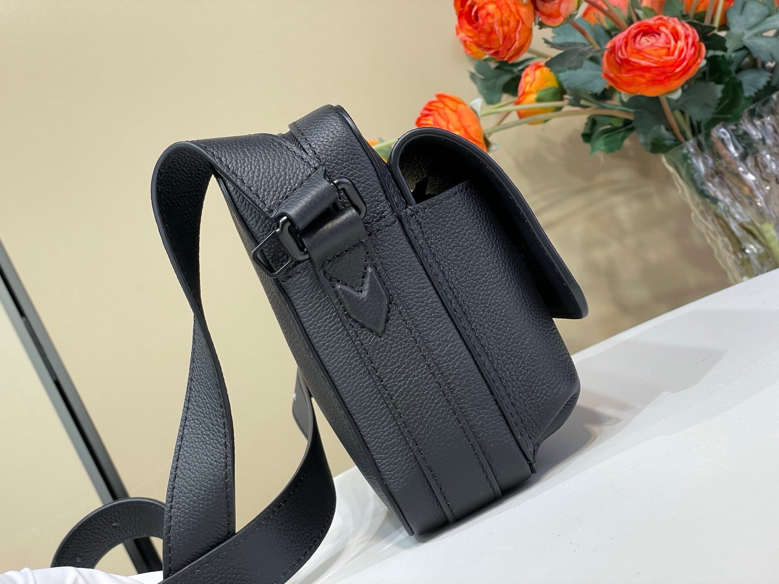 i1761456308632_7358_0_1