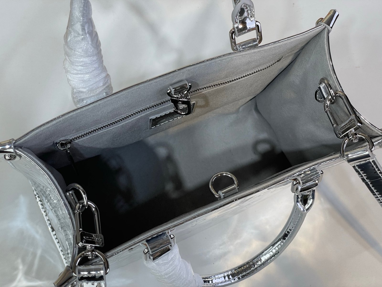 i1762242671789_9702_0_7