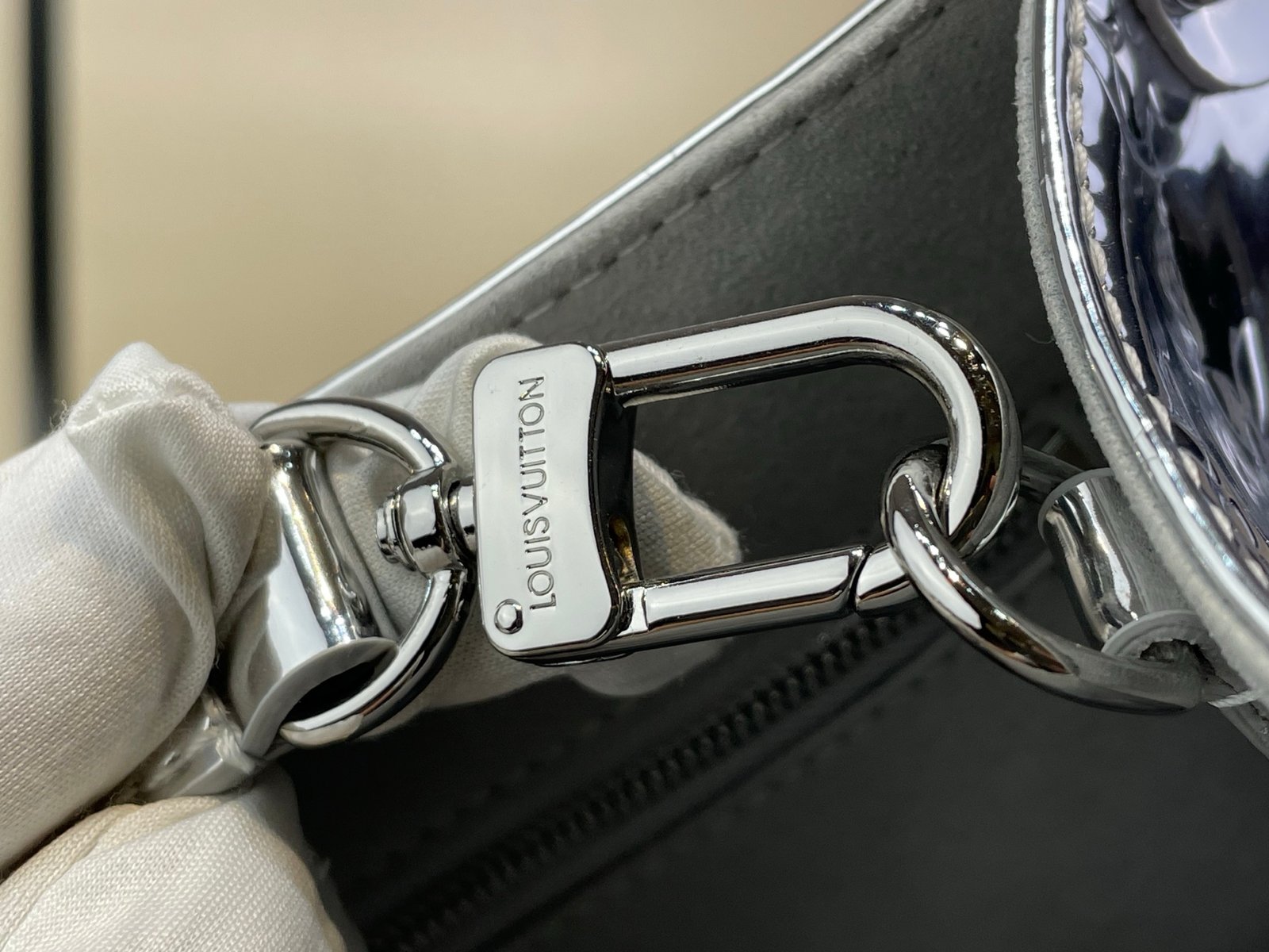 i1762242672055_6797_0_4