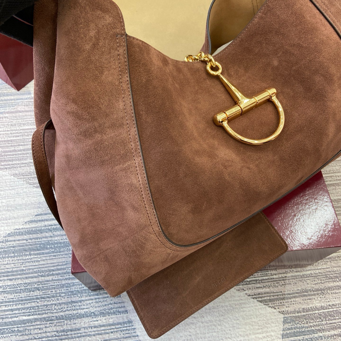 i1763104806158_3518_0_6